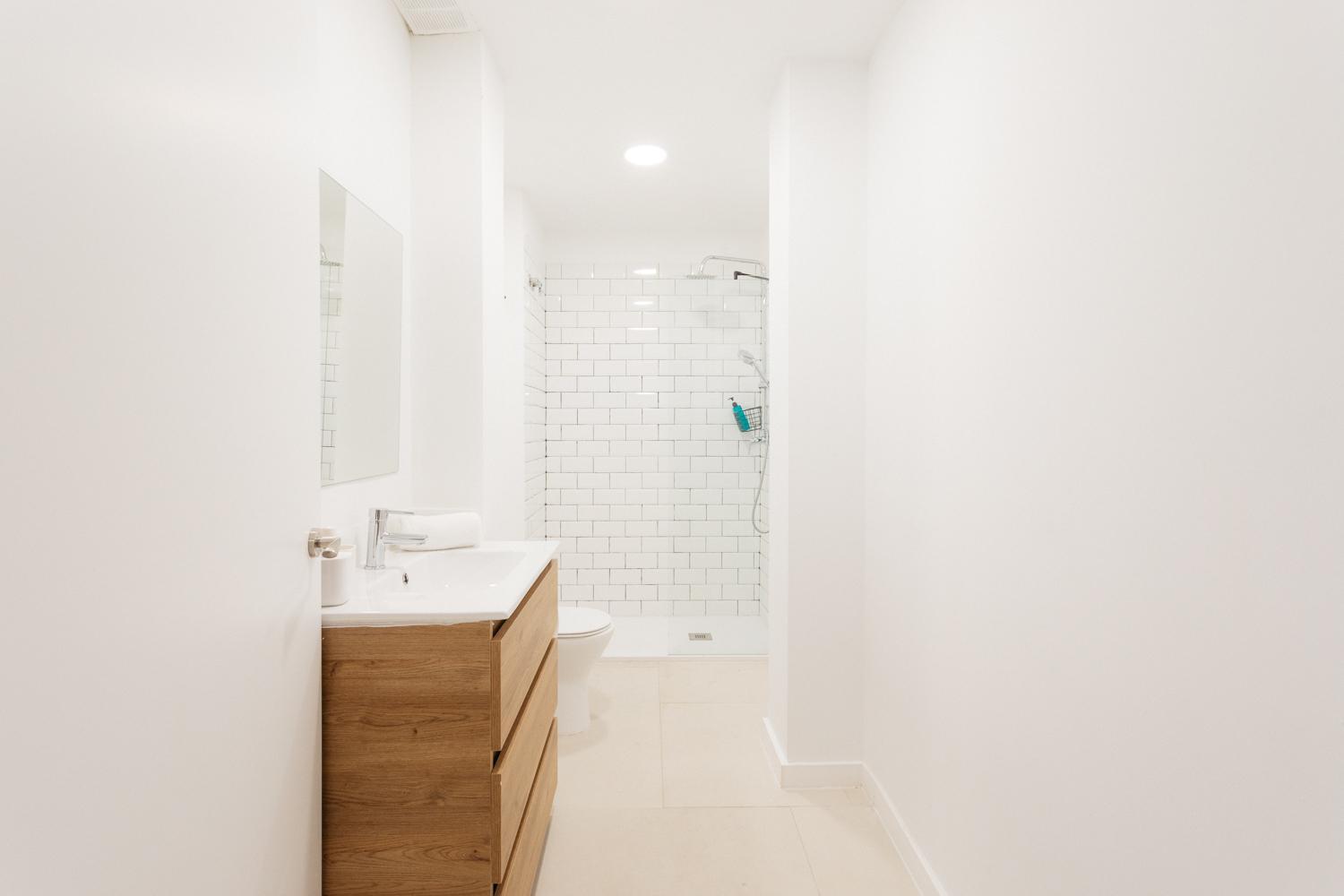 Apartment Amplio Cerca Centro Historico Y Turia 5pax 2 Bath *