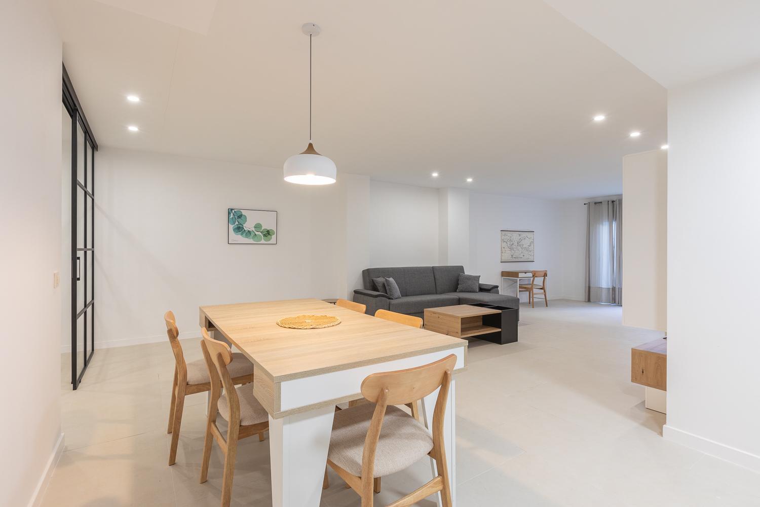 Apartment Amplio Cerca Centro Historico Y Turia 5pax 2 Bath